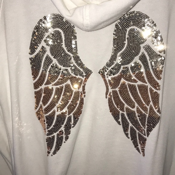 Limited Edition Victoria Secrets Sweatshirt ❣️ - Picture 3 of 3